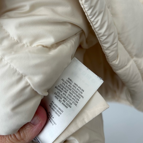 Aritzia Sunday Best Elliot down filled quilted puffer jacket - Picture 15 of 15